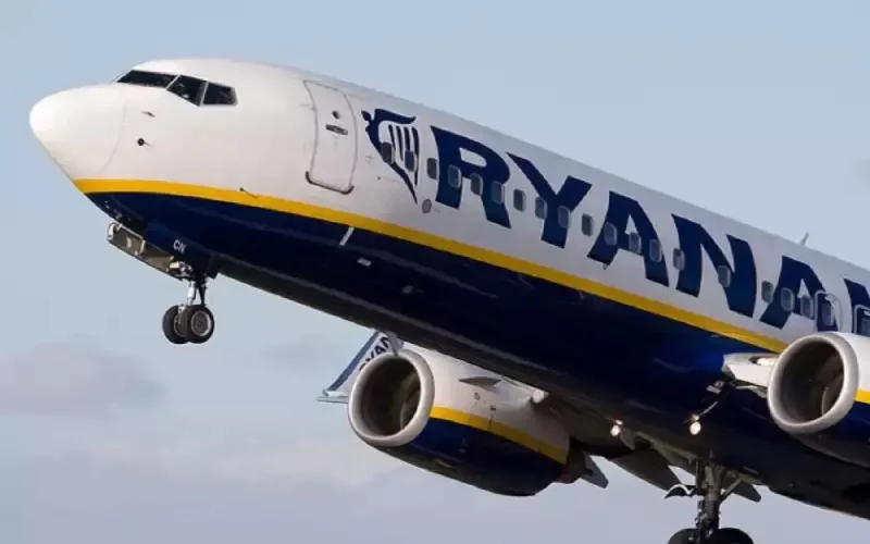 Une MRE ivre morte sème la pagaille sur un vol Ryanair