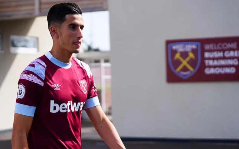 West Ham regrette le départ de Nayef Aguerd 