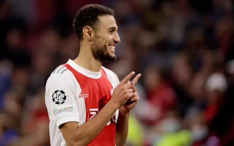 Eredivisie : Noussair Mazraoui dans l'équipe type du mois