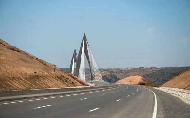 Le Maroc accélère le développement de son réseau autoroutier