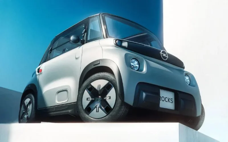 Opel dévoile Rocks Electric, son quadricycle produit au Maroc