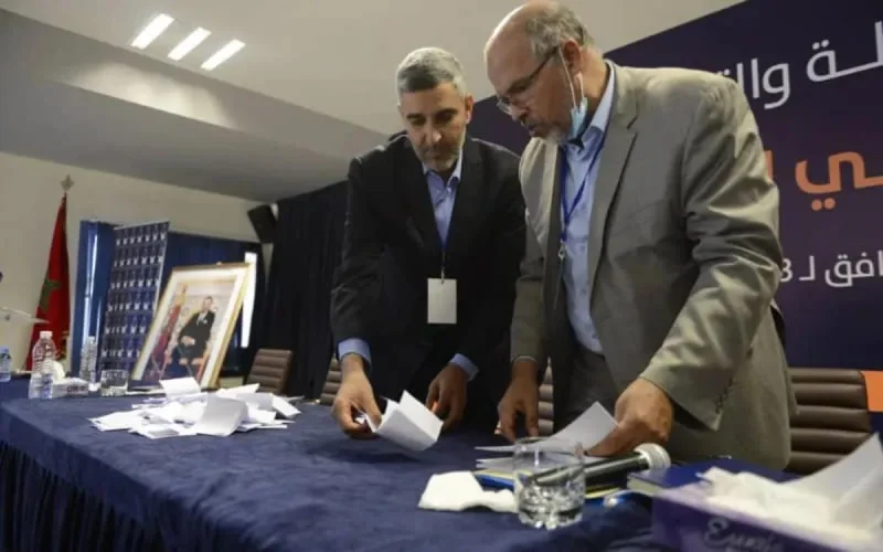 Elections : le gouvernement répond aux critiques du PJD