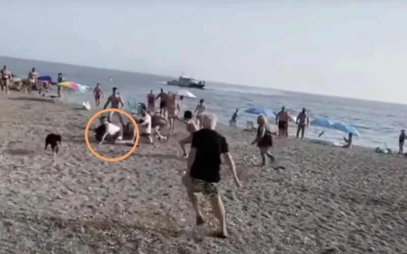 Vidéo : des trafiquants de drogue arrêtés par des baigneurs en Espagne