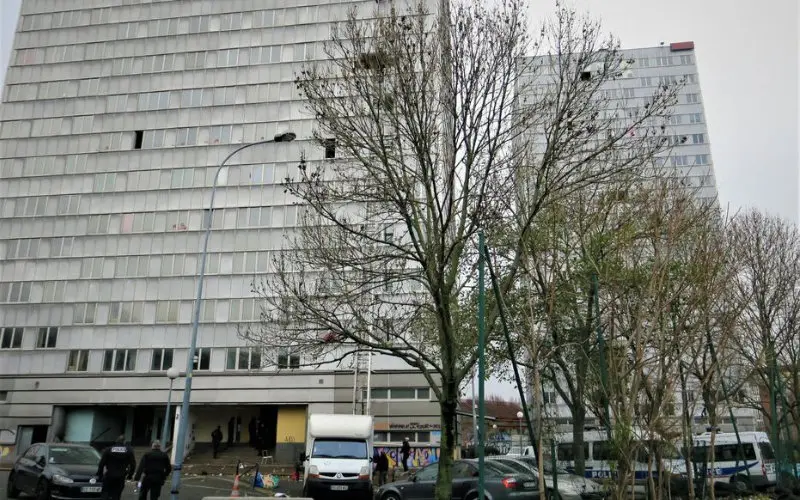 Procès à Bobigny : les frères de « Cyborg » jugés, le meurtrier présumé en fuite au Maroc