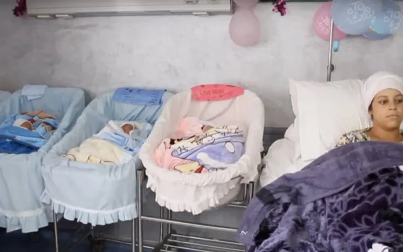 Maroc : A 25 ans, elle donne naissance à des quadruplés à El Jadida (vidéo)