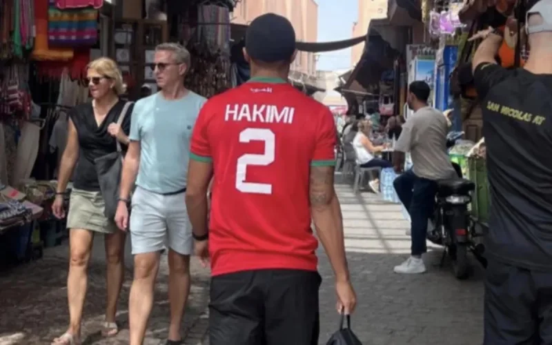 Une ancienne star du Barça en vacances à Marrakech 