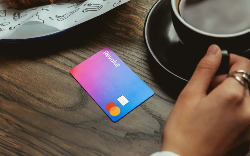 Revolut frappe à la porte, la Banque du Maroc dit non