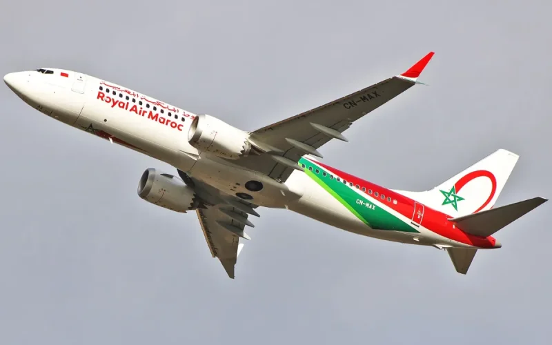 Travaux à Orly : les avions de Royal Air Maroc passent si bas qu'on distingue leur logo