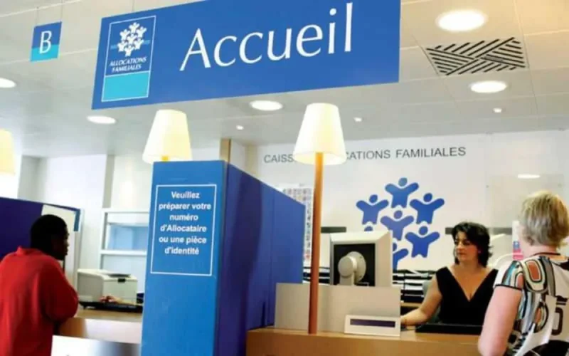 Il touche plus de 15 000 € de RSA alors qu'il vit au Maroc 