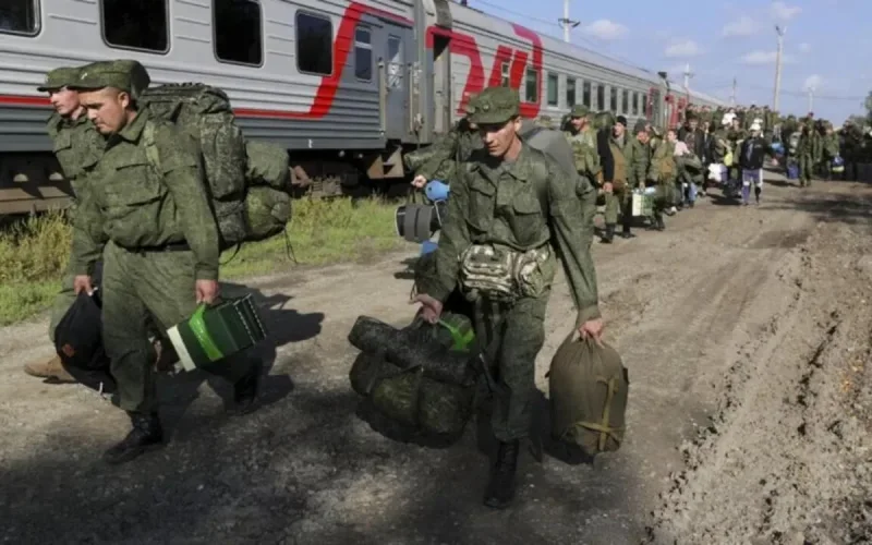 Des Marocains piégés, ils sont devenus soldats russes