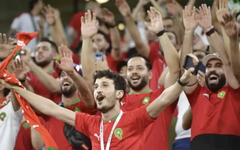 Qatar : les supporters marocains obligés d'installer des espions sur leurs smartphones