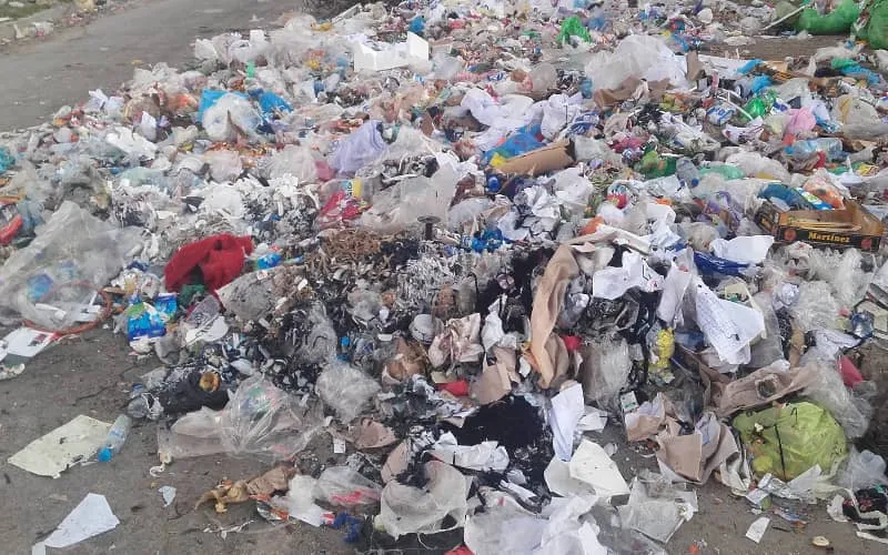 Tanger croule sous les déchets