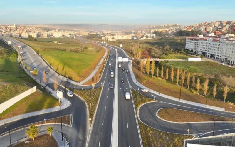 Routes, tunnels... le Nord du Maroc se métamorphose