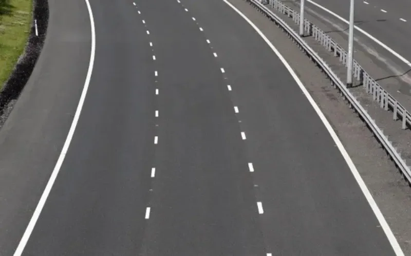 Près de Casablanca, le chantier d'une nouvelle autoroute avance à grands pas