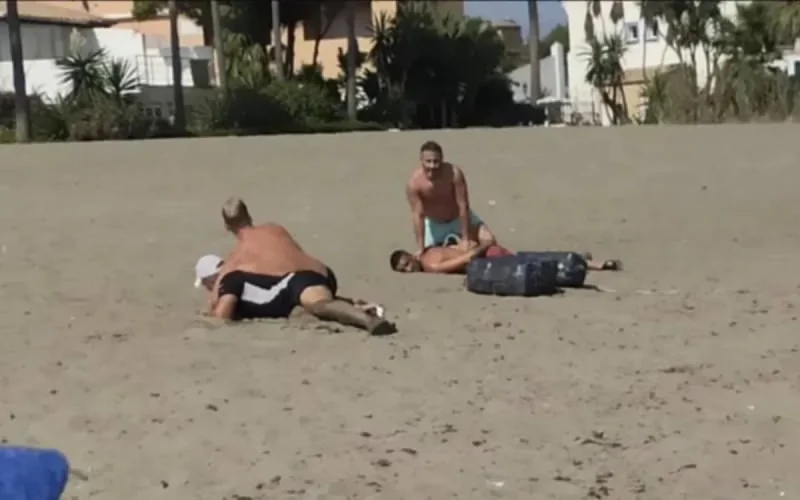 Espagne : deux trafiquants de drogue en provenance du Maroc arrêtés sur une plage