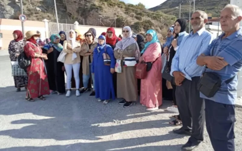 Les travailleurs frontaliers à Ceuta et Melilla veulent rentrer au Maroc 