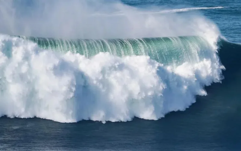 Le Maroc touché par des vagues géantes (jusqu'à 6 mètres)