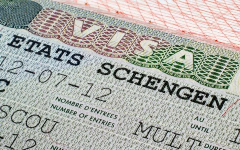 La France compte restreindre la délivrance de visas aux Marocains