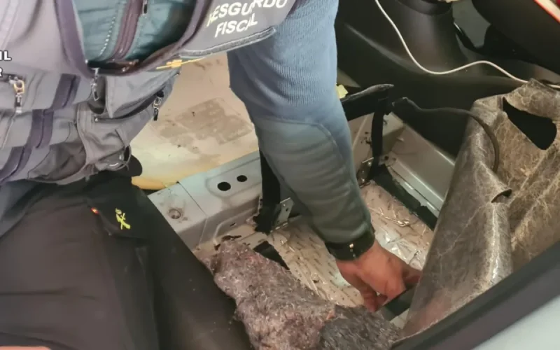 Il entre au Maroc en voiture diplomatique avec 500 kg de tabac