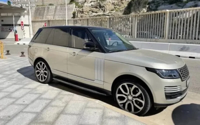 Deux véhicules de luxe marocains volés, interceptés au port de Tarifa