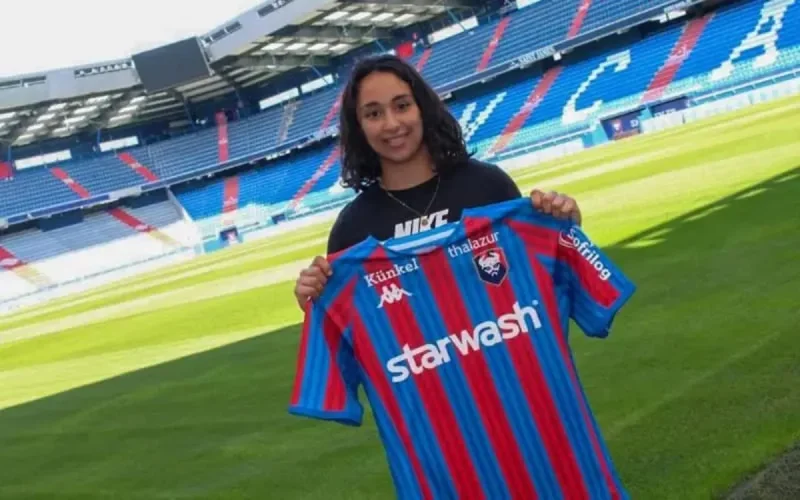 La gardienne marocaine Wassilah Imlak signe à Caen