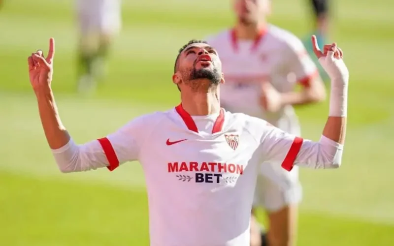 Le FC Séville envisage un transfert record pour Youssef En-Nesyri