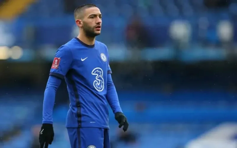 Hakim Ziyech encore sur le banc de touche