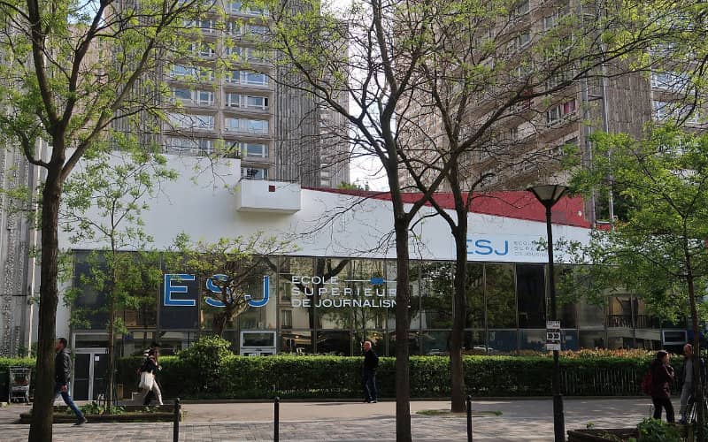 L’École Supérieure de Journalisme de Paris démarre la première