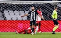 Ramadan en France : polémique après une pause « spéciale » lors d'un match de Ligue 1