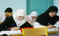 A Lille, les jeunes filles voilées vivent le lycée musulman comme une chance