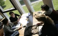 60 millions de dollars pour les bourses universitaires en 2008