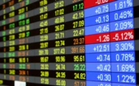 Investissements en actions, MRE et Français plus présents en 2007