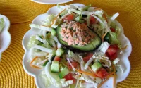 Avocats farcis au poulet