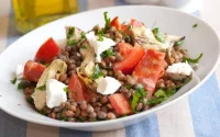 Salade au poulet et aux lentilles