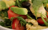 Salade de poulet à l'avocat
