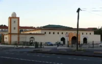 Mohamed Ameur dans une mosquée aux quatre vents