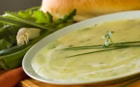Velouté de volaille aux poireaux