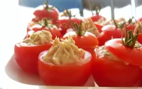 Tomates farcies au thon