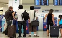 Le trafic aérien vers Orly réduit de 50%