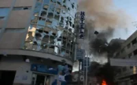 Cinq morts et 128 blessés, suite aux manifestations du 20 février