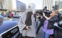 Kenza Drider, franco-marocaine candidate aux présidentielles de 2012