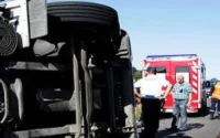 Trois morts dans le renversement d'un car à Nador
