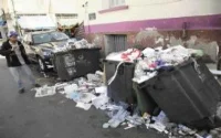 Les caïds font le ramassage d'ordures à Rabat