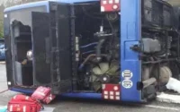Deux morts dans le renversement d'un car à El Hajeb