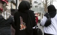 Deux femmes voilées interdites de plage en France