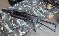Une mitrailleuse militaire utilisée dans le braquage de Tanger