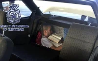 Un clandestin algérien en provenance du Maroc retrouvé dans le double-fond d'une voiture