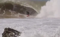 Attention, la vague s'est réveillée (vidéo)