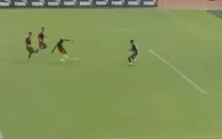 Football : le Maroc perd face au Cameroun (vidéo)