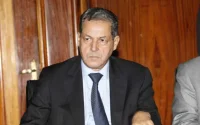 L'ancien ministre de l'Intérieur Mohand Laenser blessé par des jets de pierres sur l'autoroute
